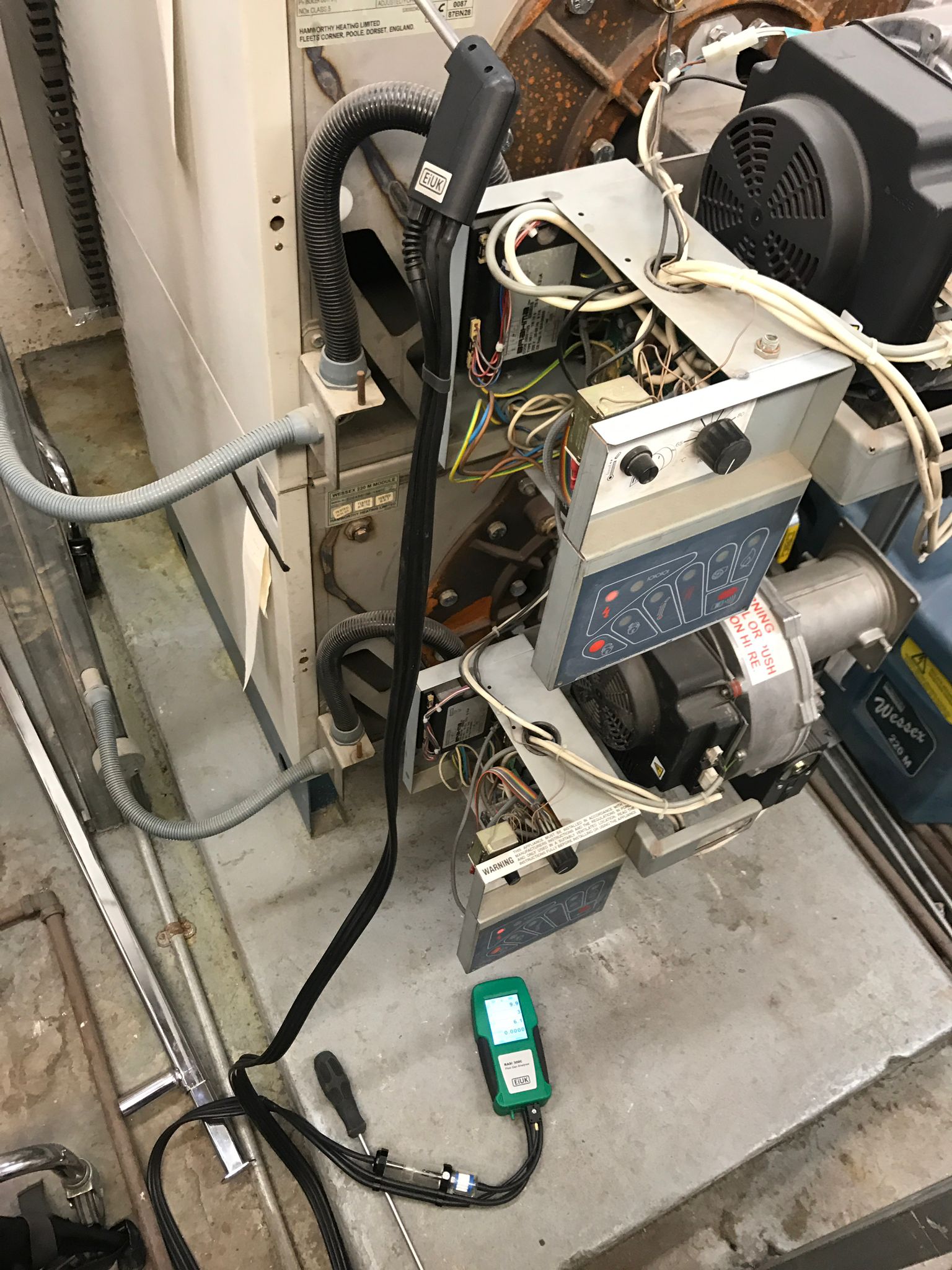 gas safe registered engineer near me Feltham, TW13, TW14